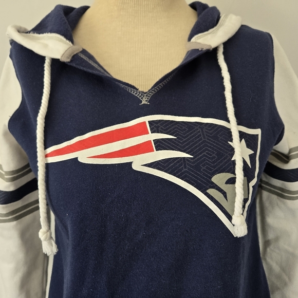 NFL NEW ENGLAND PATRIOTS Majestic Navy Blue and White Lightweight Hoodie. Size S - Picture 4 of 10
